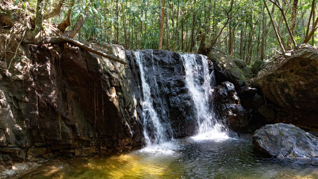 phu quoc waterfall