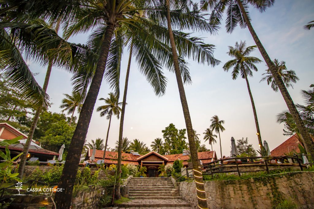 Cassia Cottage Sea View Building scaled