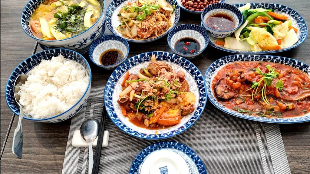 Com Nha Vietnamese Cuisine phu quoc