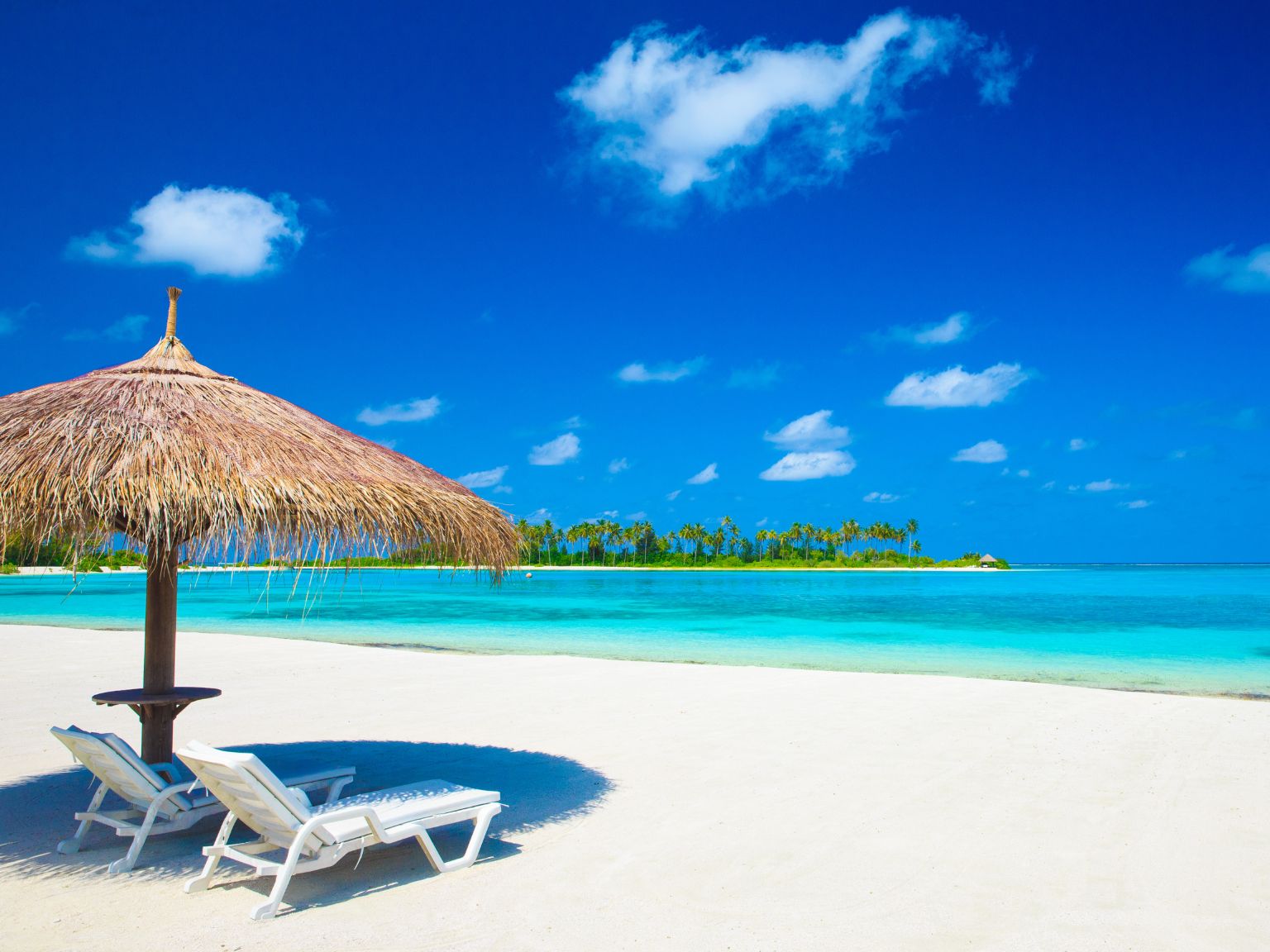 relax at beach hotel