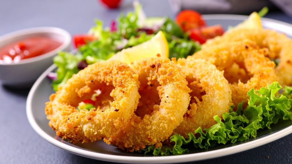 Crispy Fried Calamari at the spice house, cassia cottage